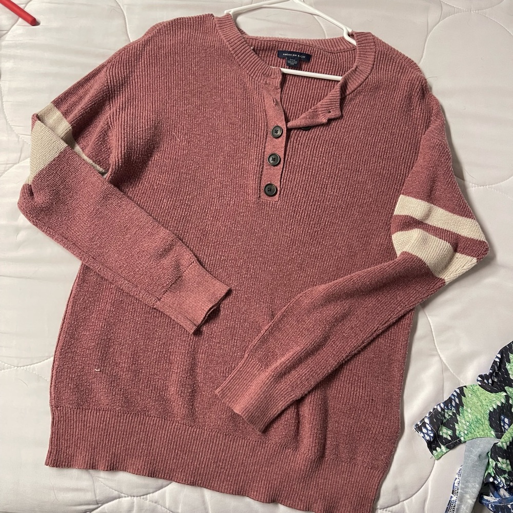 American eagle sweater
